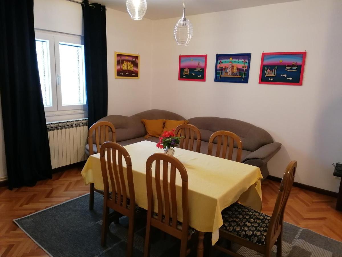 Apartment Artemisia 1 Traù Esterno foto